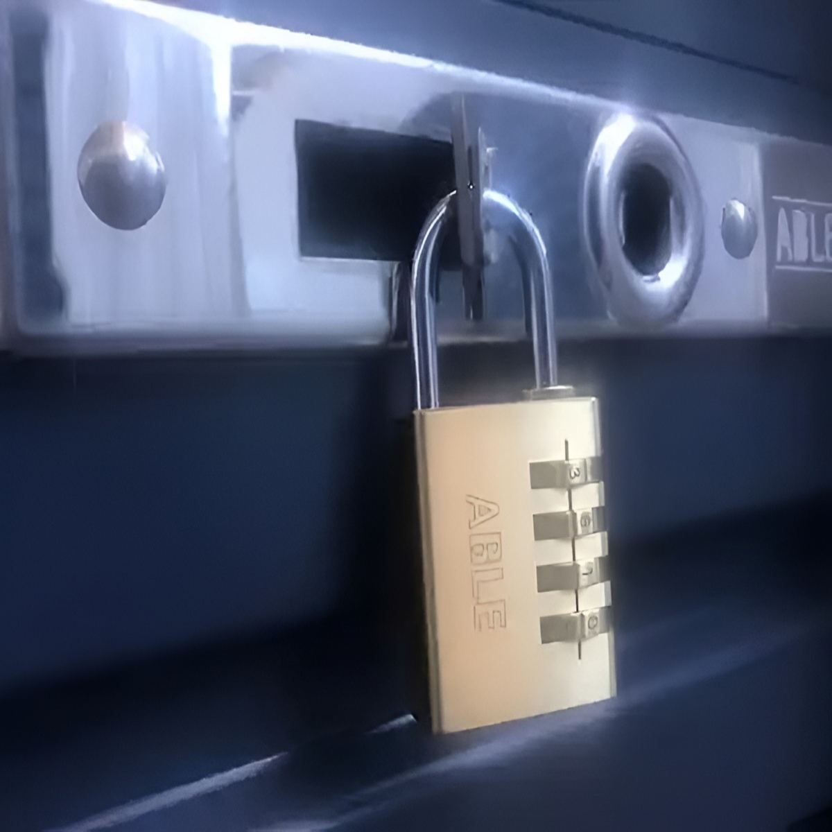 Able Solid Brass Combination Padlock – 40 mm