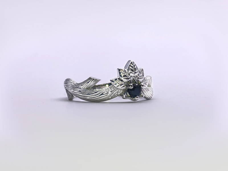 tree and leaf texture ring with black spinel