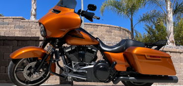 2014 HARLEY-DAVIDSON FLHXS STREET GLIDE SPECIAL (AMBER WHISKEY) motorcycle for rent near Vista, CA