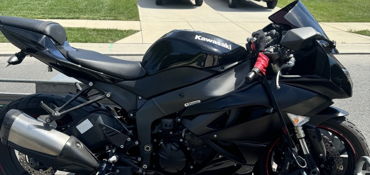 2011 KAWASAKI NINJA ZX-6R motorcycle for rent near Chesapeake, VA