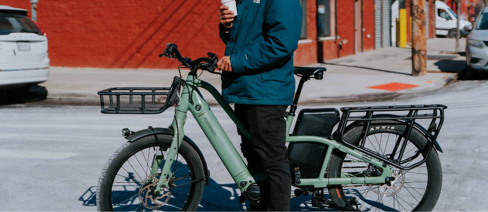 Momentum e-Bike with a man riding