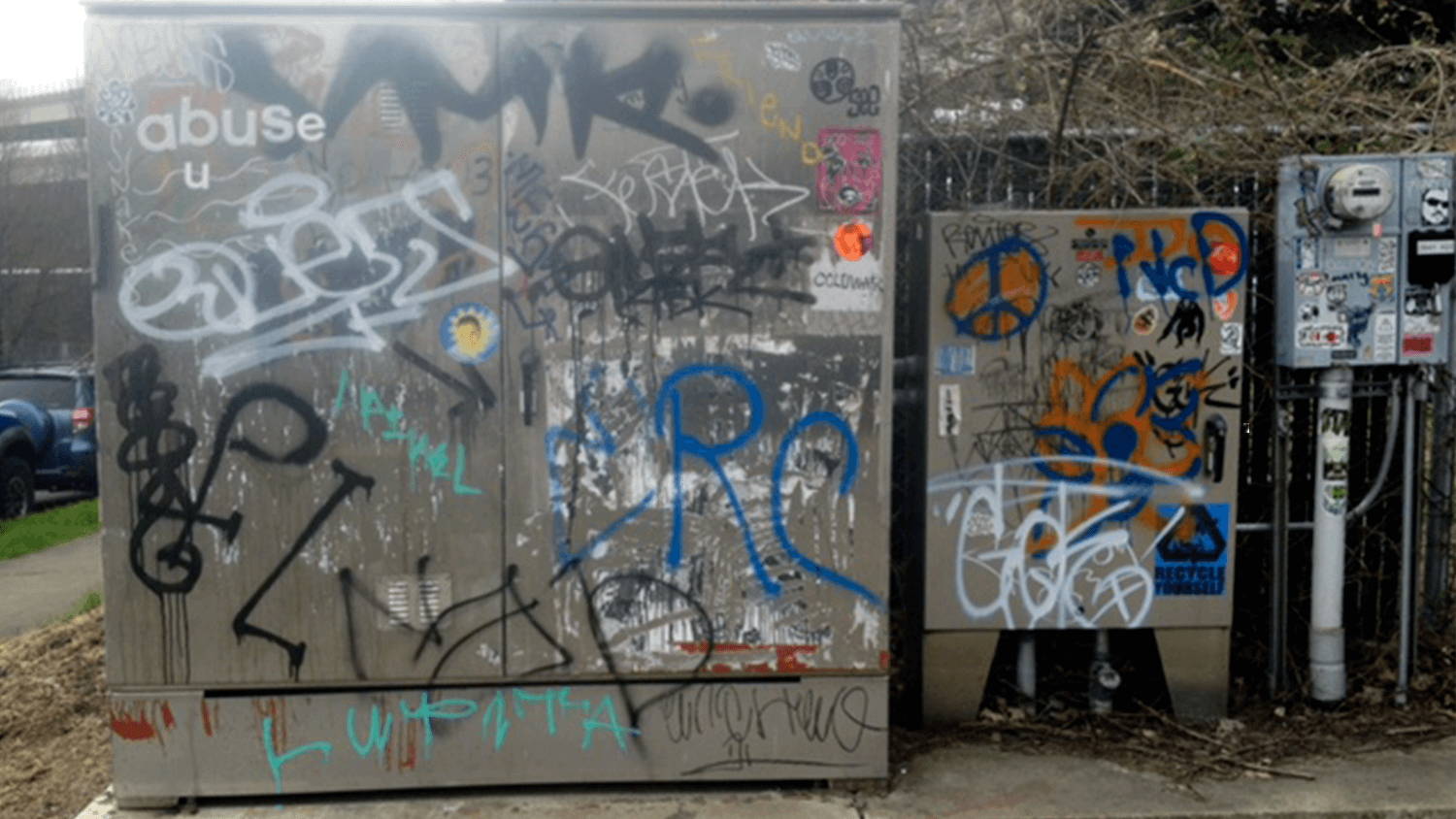 take graffiti off metal