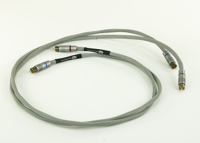 WyWires, LLC Silver Series Interconnect RCA (Version III)