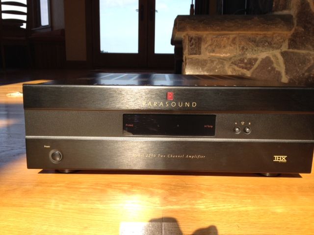 Parasound Classic 2250  Amplifier 2