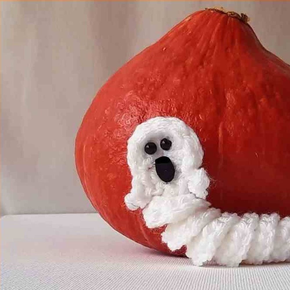 Ghost Worry Worm Crochet Pattern