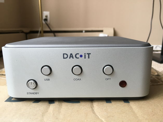 Peachtree Audio DAC iT Excellent Condition FREE SHIPPING