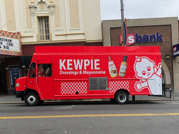 Kewpie truck in front of theater on Castro street