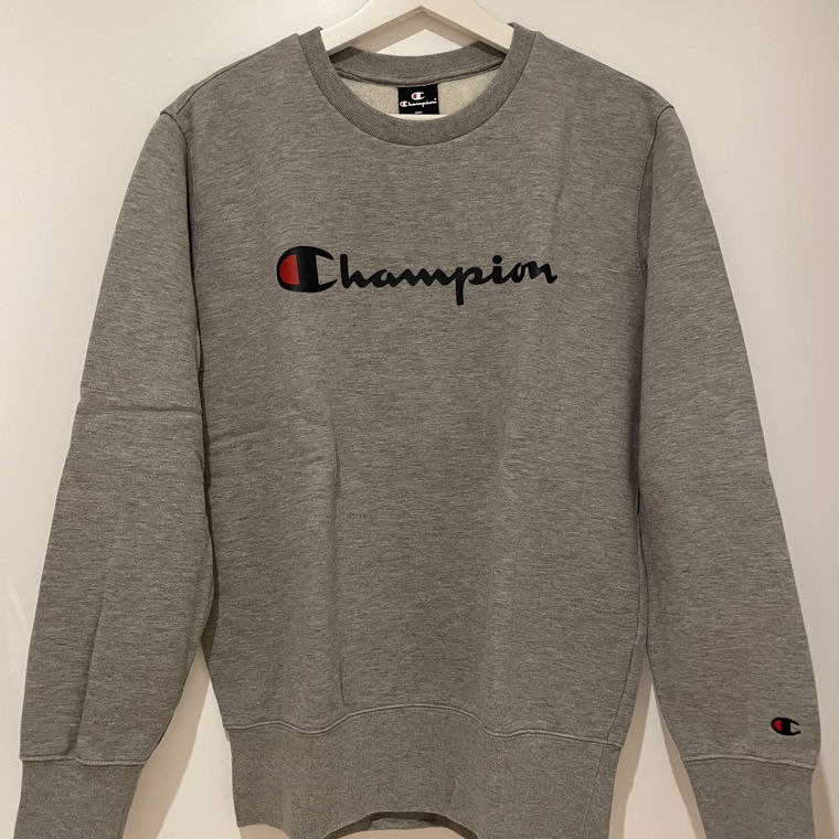 Champion Pullover / Sweatshirt