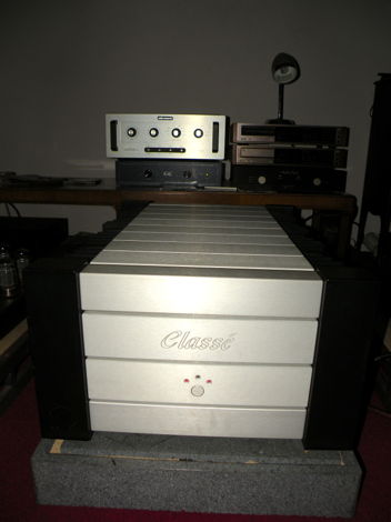 CLASSE OMEGA 450wpc stereo amplifier