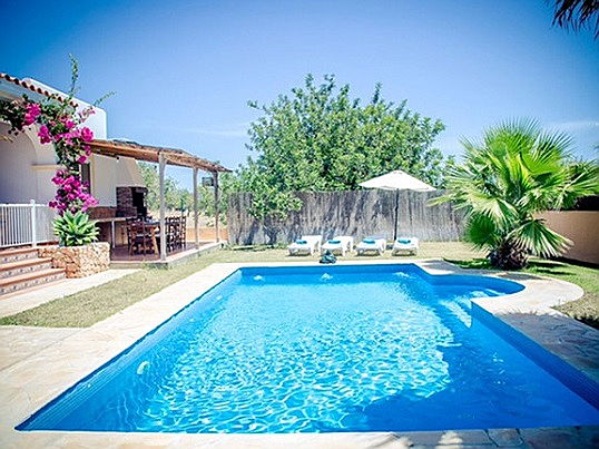  Ibiza
- Elegante casa con licencia turística a la venta en San Jordi, Ibiza
