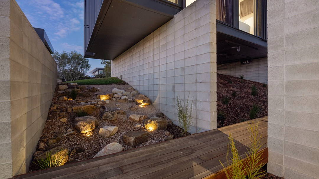 Havit Outdoor Lighting  - Deck Lighting - Garden Lighting - Inground Lighting - Uplighters - Lighting 