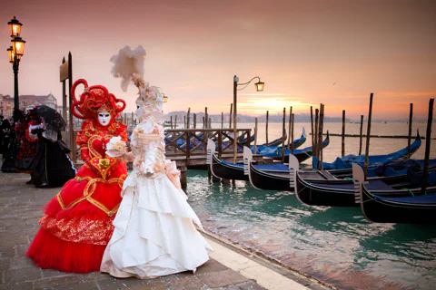 Venice Sightseeing Walking Tour with a Local Guide