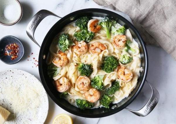 Photo of Shrimp Alfredo with Broccoli 