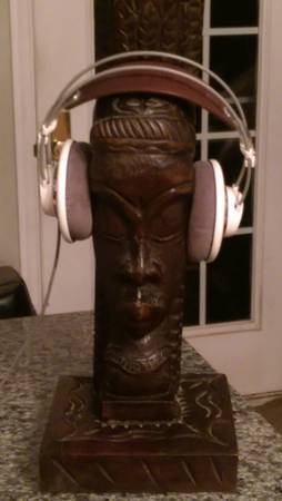 Headphone Stand