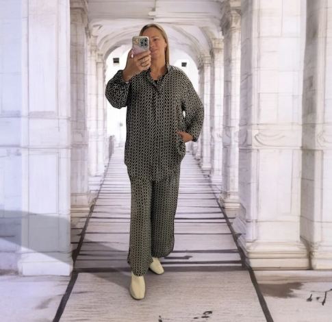 Shelly- Long Shirt