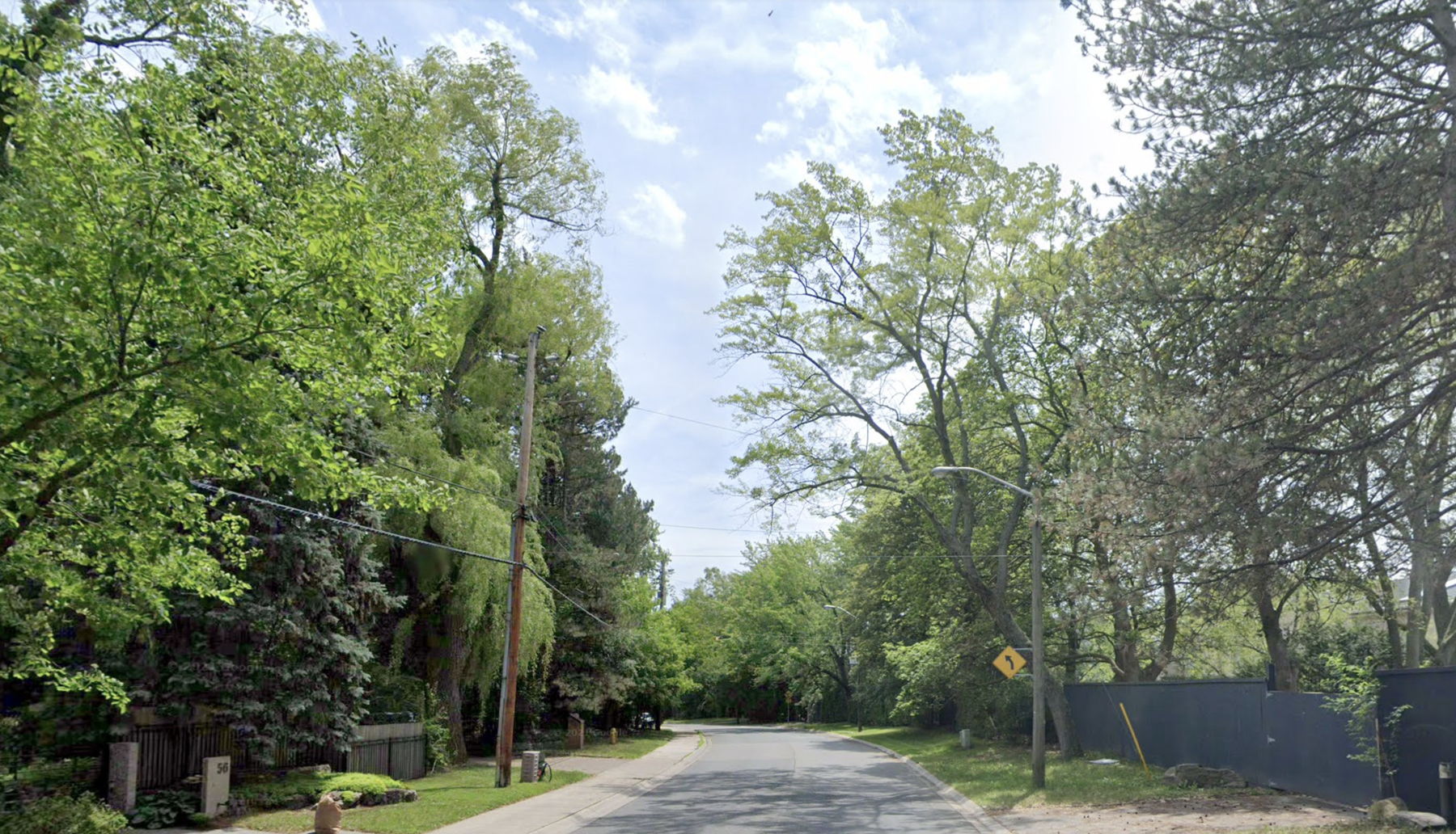 Streets have maintained their original width.