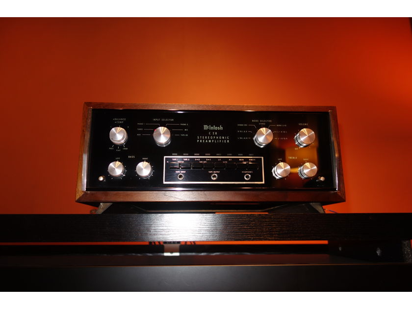 McIntosh C-28 Stereophonic Preamplifier
