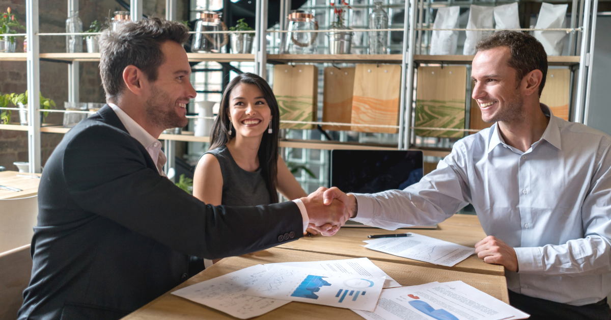 What a B2B SaaS Founder Must Do Before the First Sales Hire
