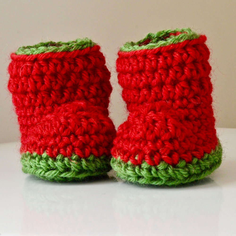 Berry No Sew Baby Booties