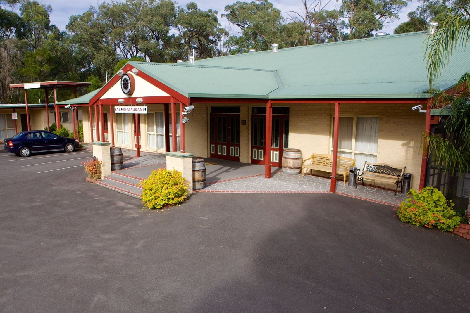 Sanctuary House Resort Motel Voucher - Image 18