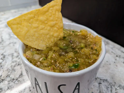 Tasty Tomatillo Salsa