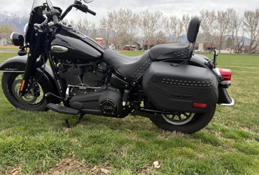2023 HARLEY-DAVIDSON HERITAGE CLASSIC motorcycle for rent near PLAIN CITY, UT