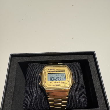 Casio Vintage Uhr Gold