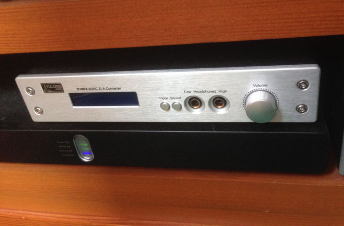 Yulong D100 mkII DAC with HP amp