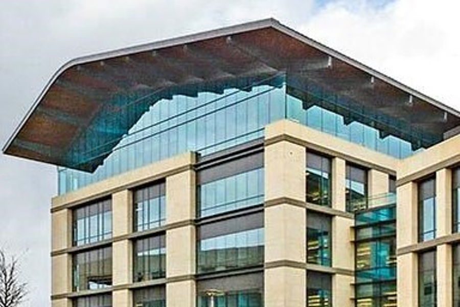 no-sooner-does-schwab-disclose-need-for-up-to-500-million-than-it