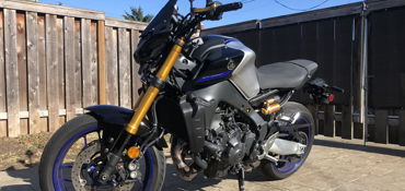 2022 YAMAHA MT-09 SP motorcycle for rent near Portland, OR