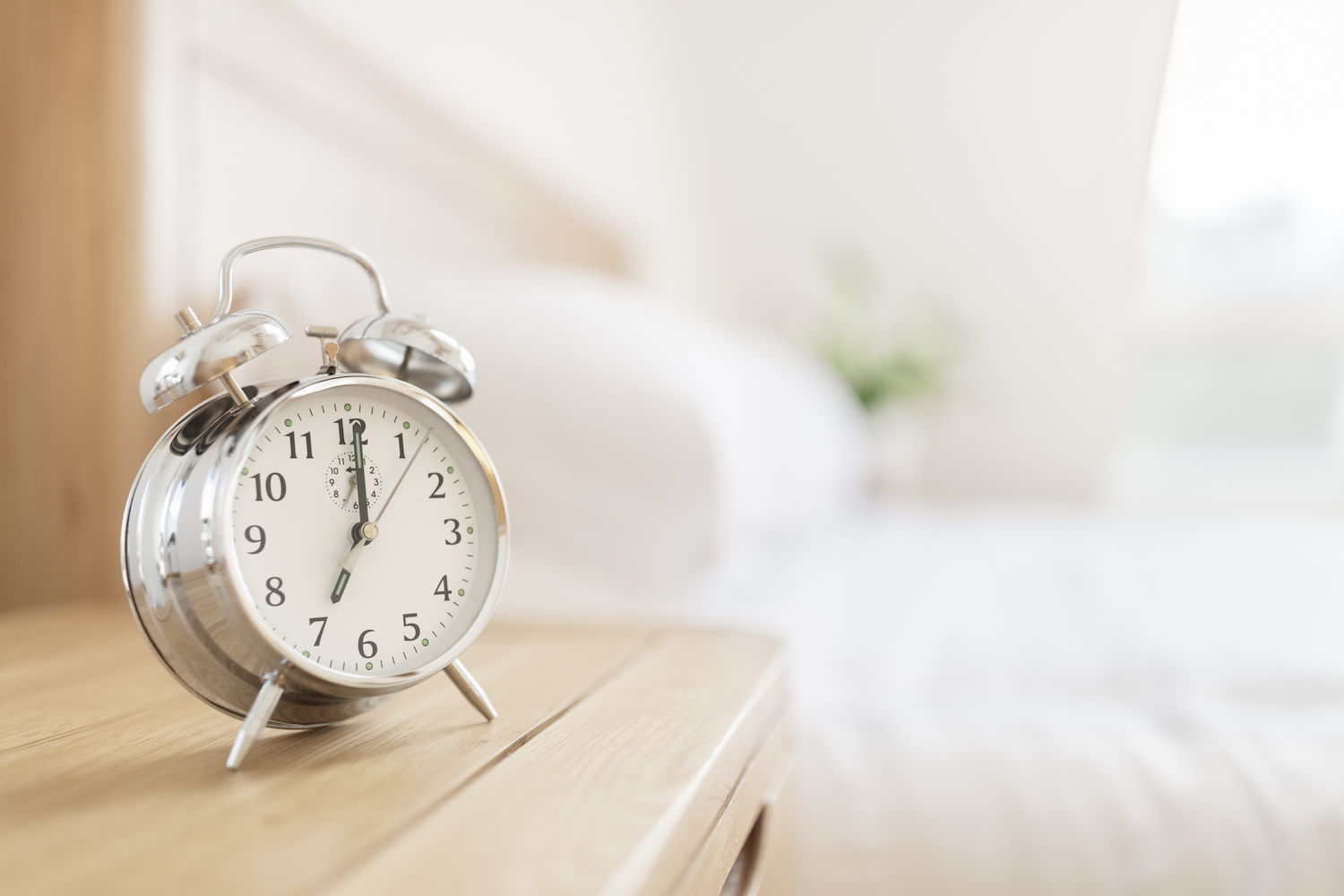 How to Fix Sleep Schedules Naturally: 7 Tips to Help -