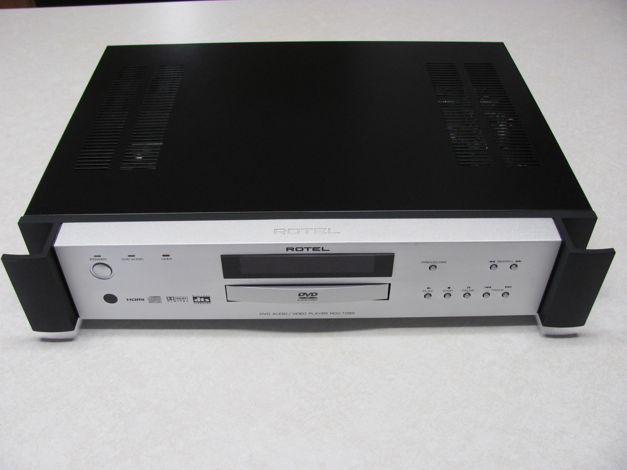 Rotel RDV-1092 DVD Player Mint
