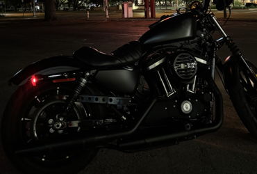 2021 HARLEY-DAVIDSON XL883N IRON 883 motorcycle for rent near Austin, TX