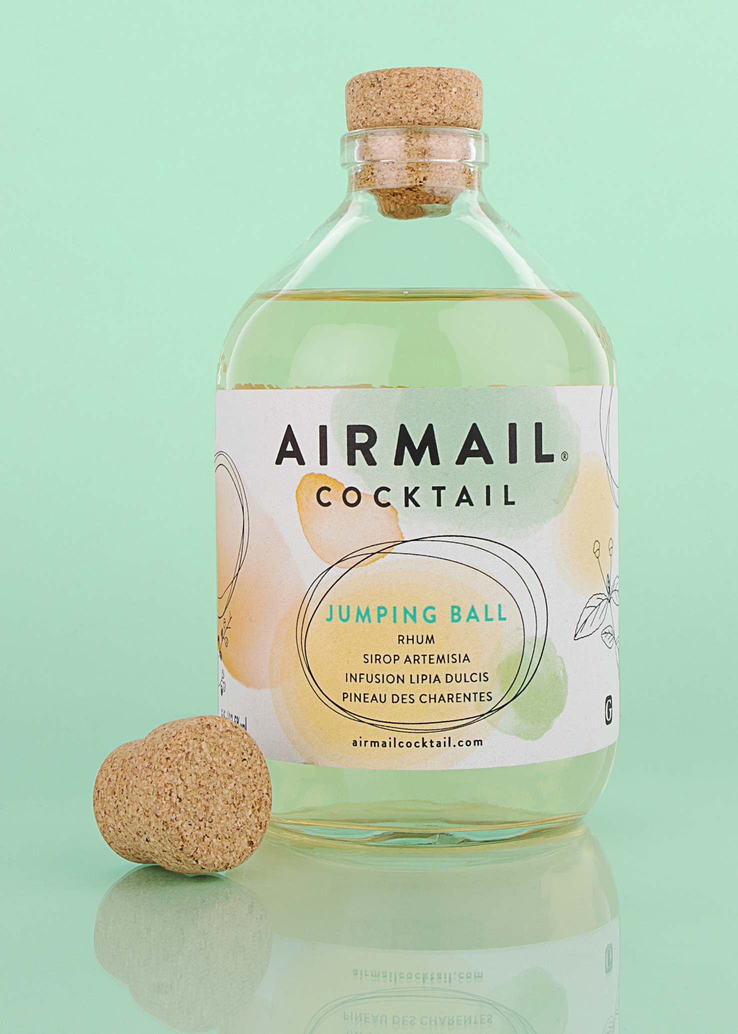 Packshot projet Airmail cocktail, cocktail charentais prêt à boire. Bouchon monomatériaux : shape. 