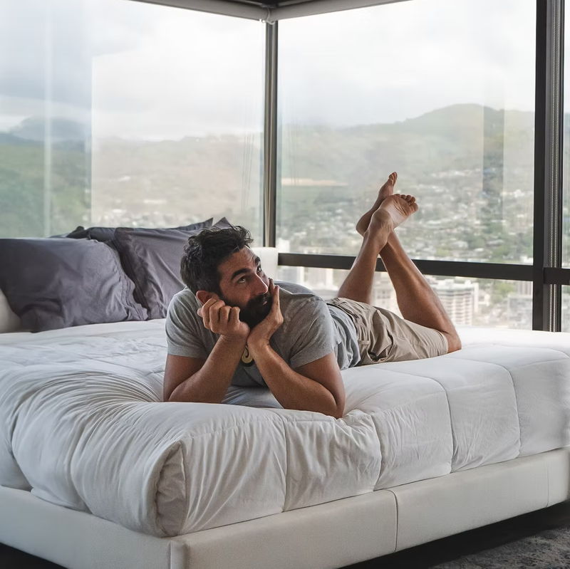 https://ucarecdn.com/39da8873-5c90-4b93-9cf8-b02b061dd9db/-/crop/1024x1023/0,241/-/preview/ cover