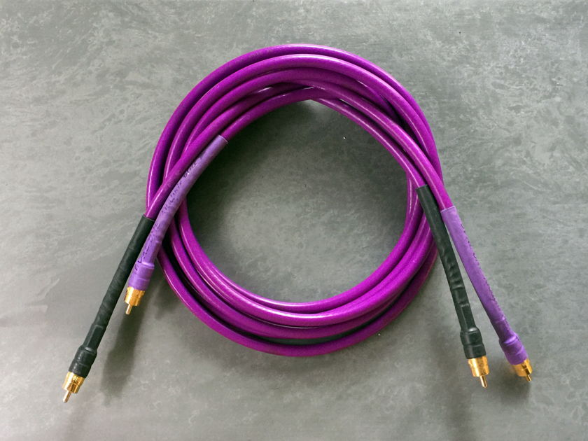 Analysis Plus Oval One Interconnects 2 Meter