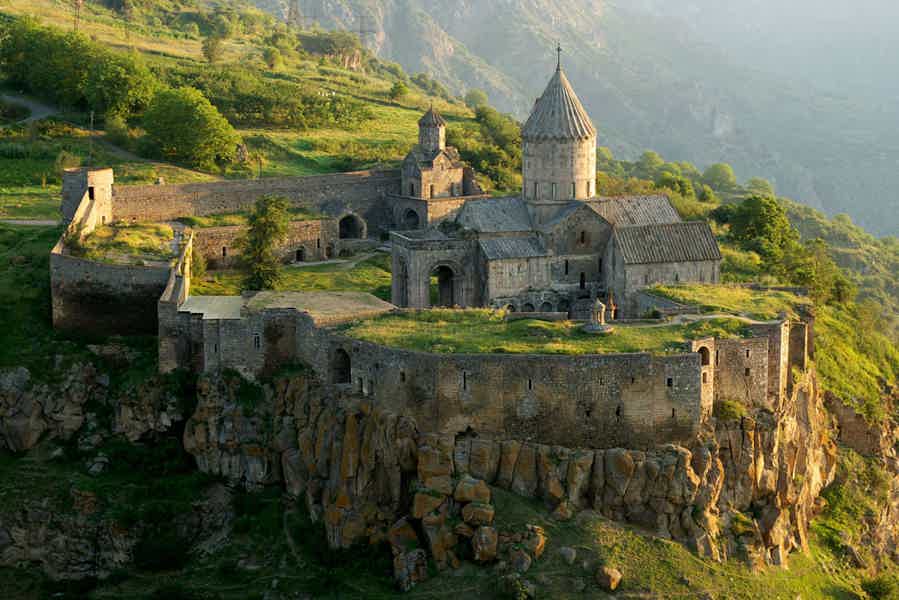 Wine, Monasteries and the longest ropeway in the world - photo 1