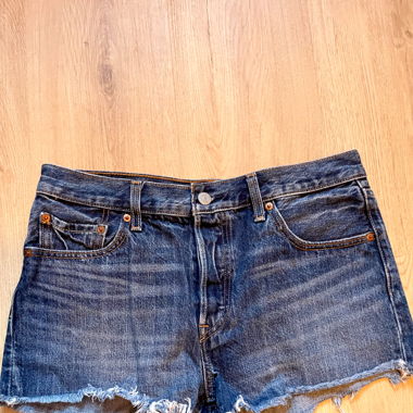 Levi’s shorts