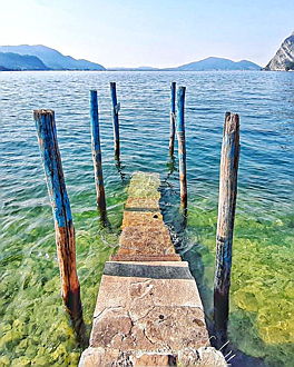  Iseo
- Riva di Solto