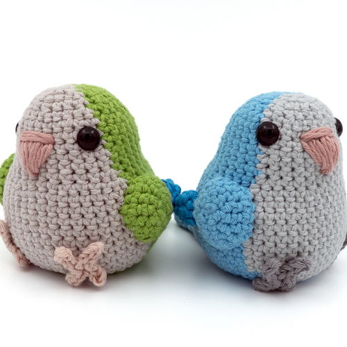 Amigurumi Quaker Parrot