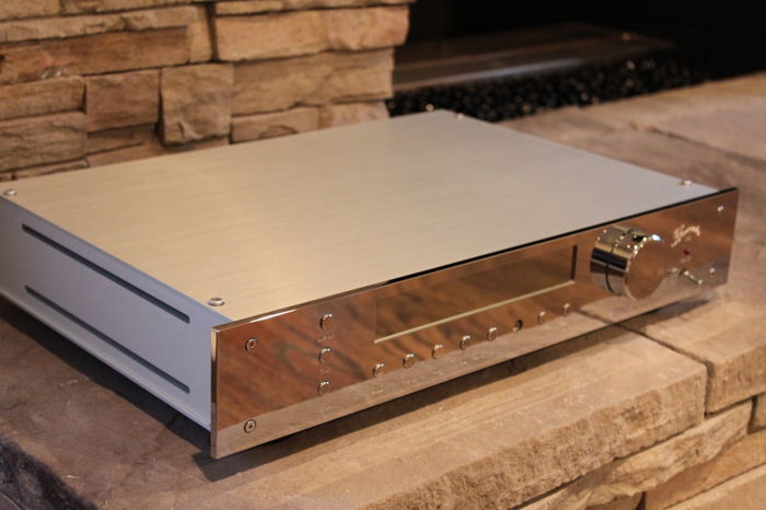Burmester 035 Preamplifier With Optional Moving Coil Ph...