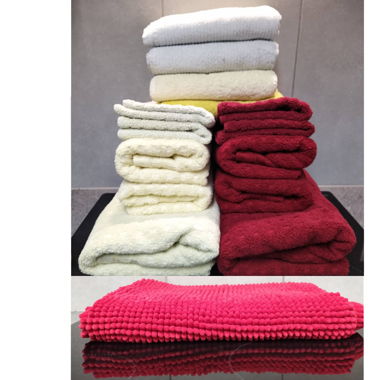 Frotteewäsche Tücher und Badezimmer Teppich