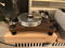 VPI Industries Prime Walnut with 3D Tonearm - Immaculate 8