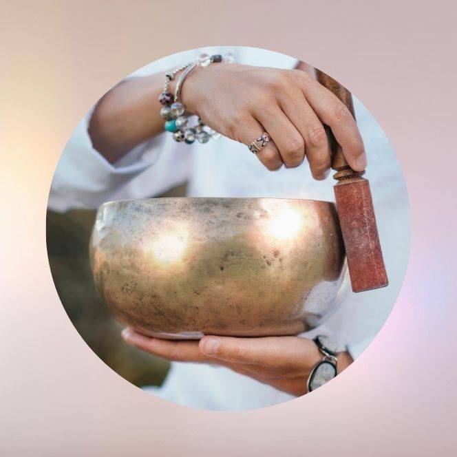 Bracelet en pierres naturelles violettes Hokee Minéraux, bijou énergétique pour l’équilibre et la sérénité