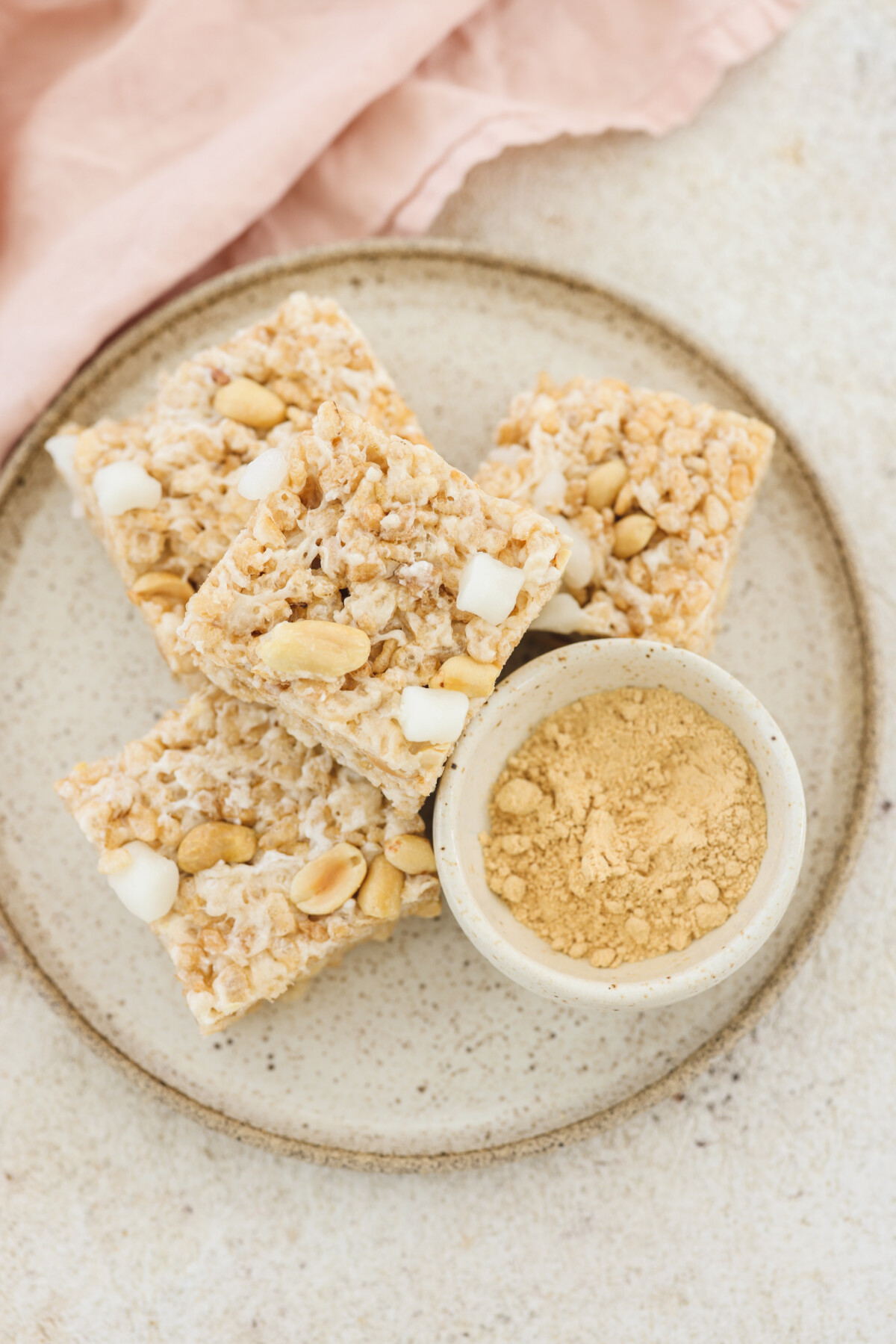Kinako Rice Krispies with Peanuts and Mochi (vegan, gluten free) - Veggiekins Blog