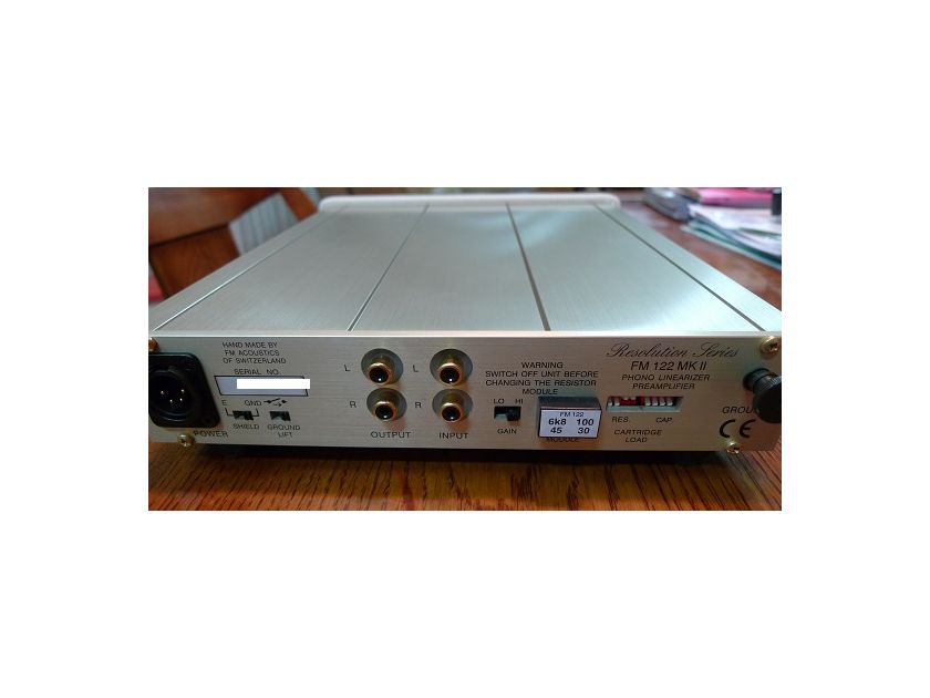 FM Acoustics FM 122 MK2  phono-preamplifier