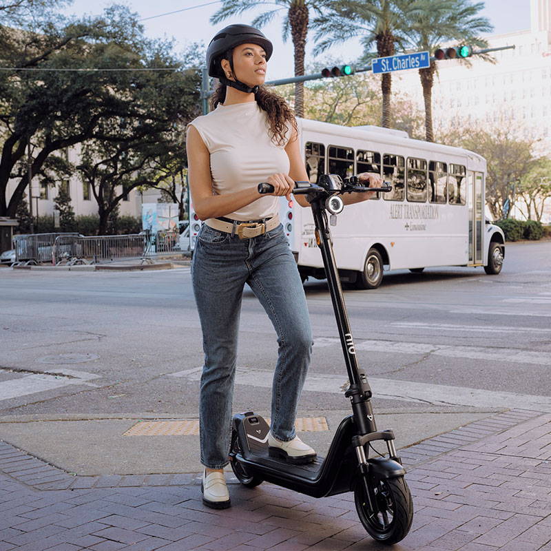 NIU KQi 300P All-Terrain Suspension Electric Scooter – NIU® Official
