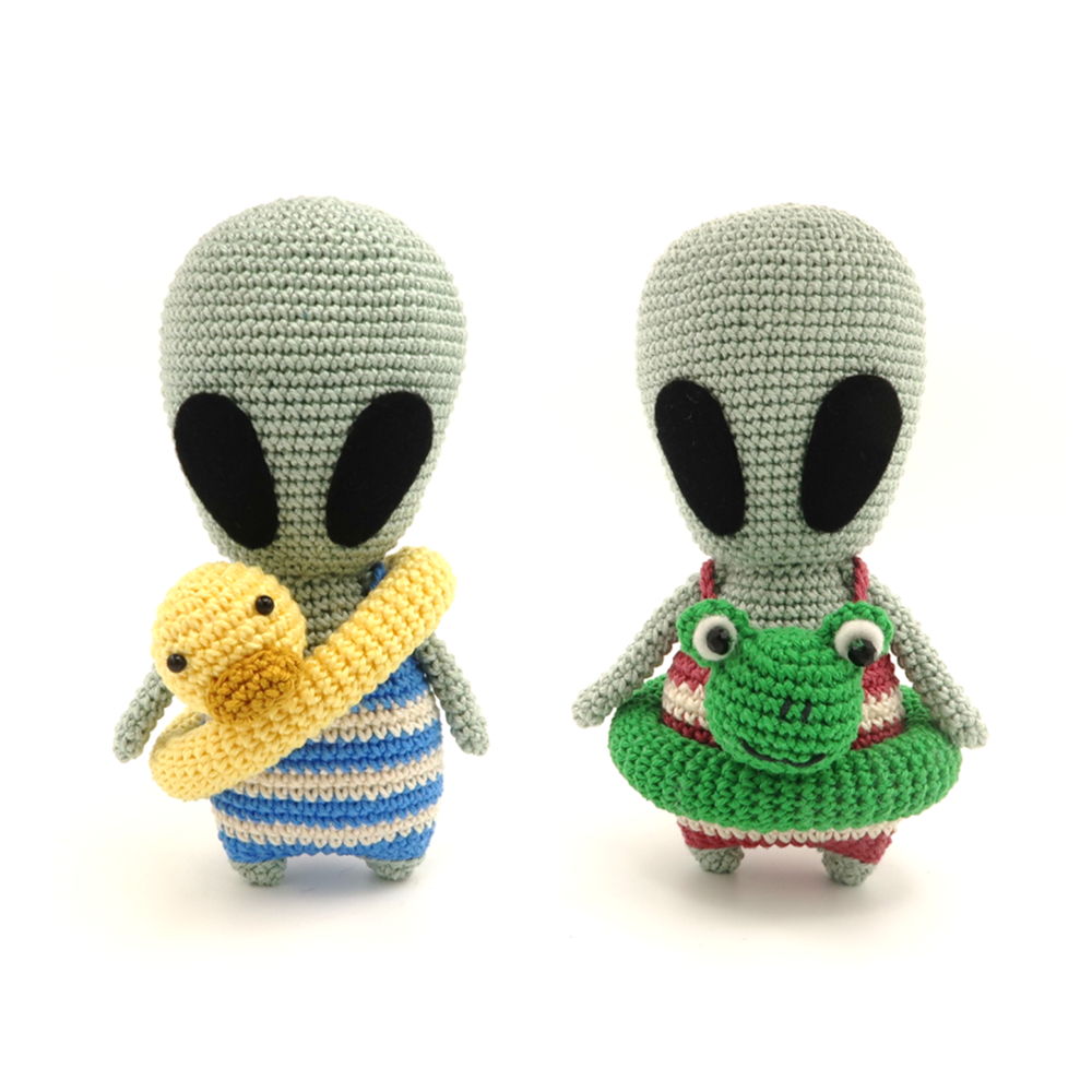 Alien Swimmer, Crochet Pattern, Amigurumi