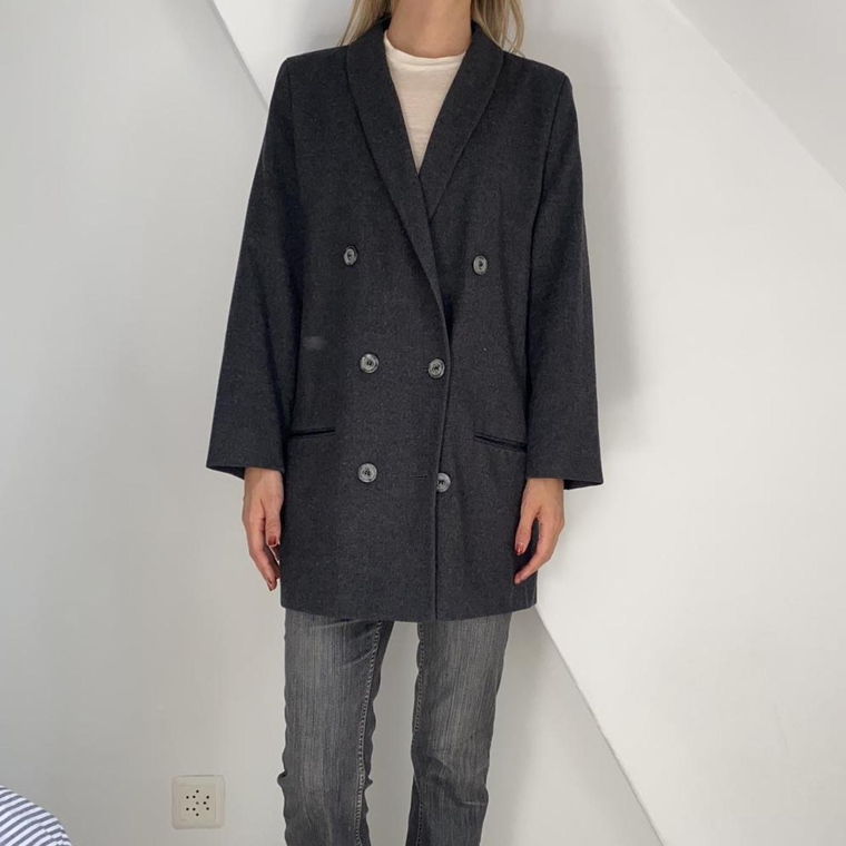 Cashmere / wool winter coat