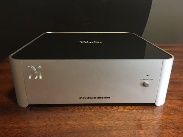 Wadia A102 Power Amplifier **Trade-in**